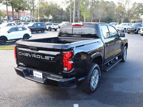 2024 Chevrolet Colorado LT