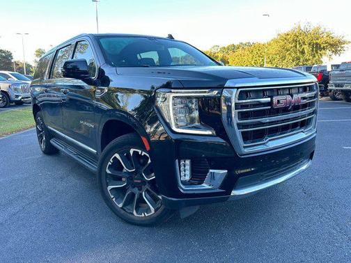 2022 GMC Yukon XL SLT