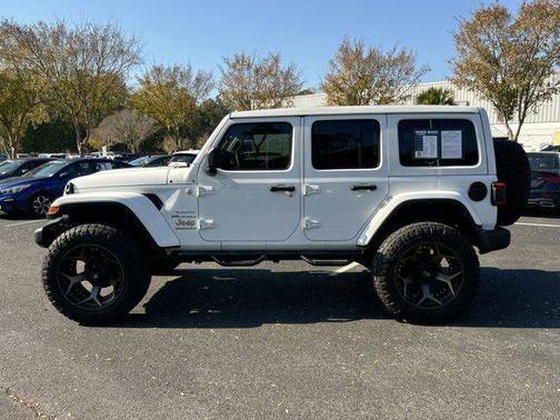 2024 Jeep Wrangler 4-Door Sahara 4x4