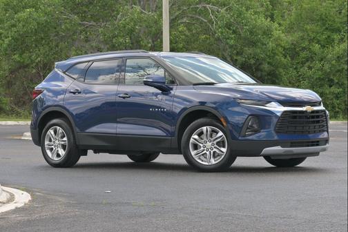 Blue Glow Metallic 2022 Chevrolet Blazer 3LT