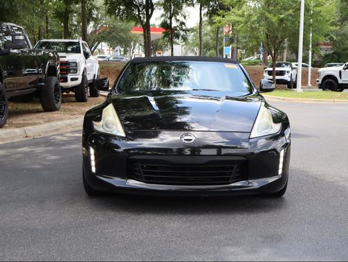 Magnetic Black Metallic 2014 Nissan 370Z Touring