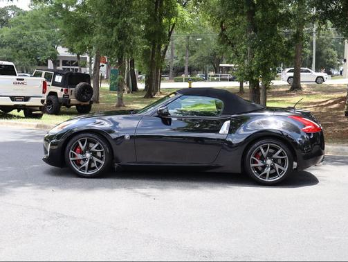 Magnetic Black Metallic 2014 Nissan 370Z Touring