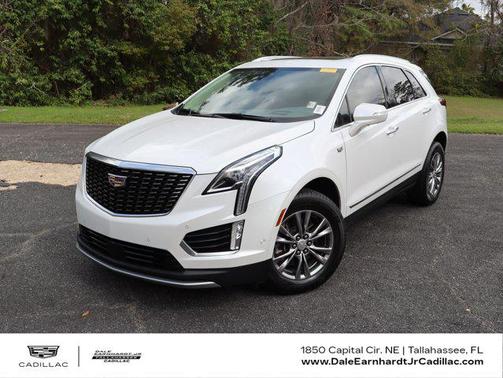 2022 Cadillac XT5 Premium Luxury