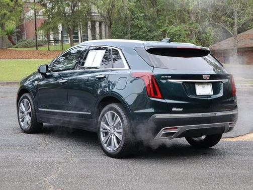 Emerald Lake Metallic 2025 Cadillac XT5 Premium Luxury