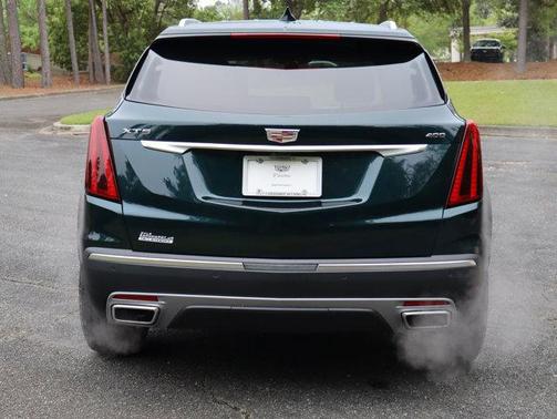 Emerald Lake Metallic 2025 Cadillac XT5 Premium Luxury
