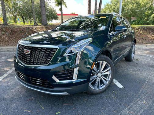 Emerald Lake Metallic 2025 Cadillac XT5 Premium Luxury