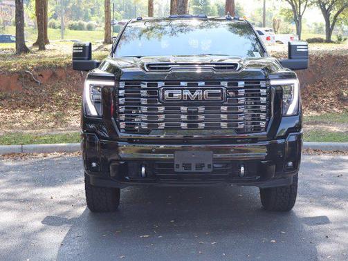 Onyx Black 2025 GMC Sierra 2500 Denali Ultimate
