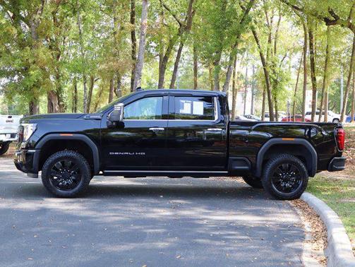 Onyx Black 2025 GMC Sierra 2500 Denali Ultimate