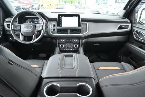 2024 GMC Yukon 4WD AT4
