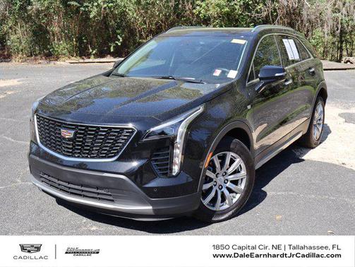 2022 Cadillac XT4 Premium Luxury