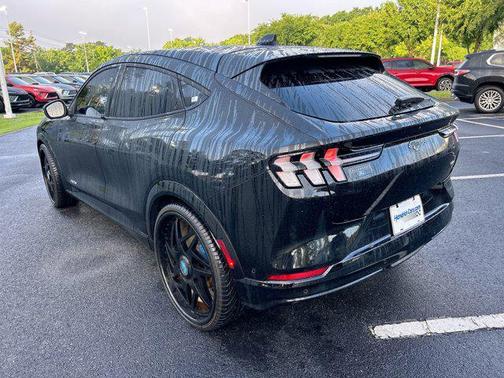 2023 Ford Mustang Mach-E California Route 1