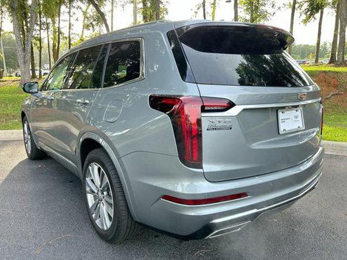 2023 Cadillac XT6 Premium Luxury FWD
