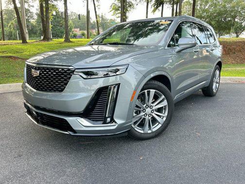 2023 Cadillac XT6 Premium Luxury FWD