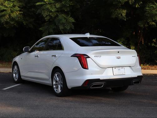 Crystal White Tricoat 2023 Cadillac CT4 Luxury