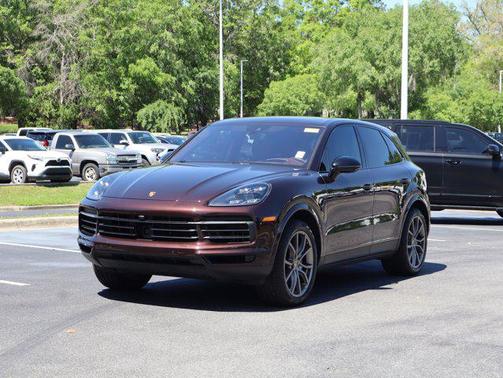 2022 Porsche Cayenne Cayenne
