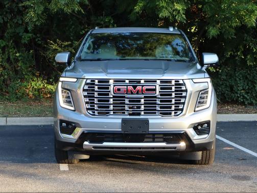 Sterling Metallic 2026 GMC Yukon XL Denali