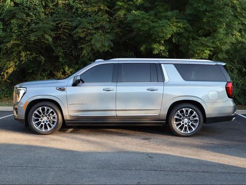 Sterling Metallic 2026 GMC Yukon XL Denali