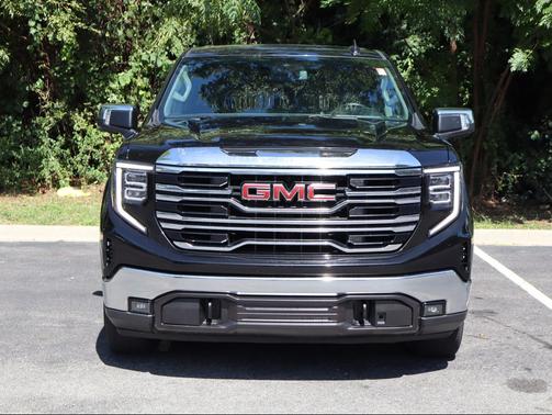 Onyx Black 2025 GMC Sierra 1500 SLT