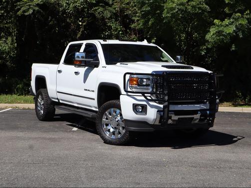 Summit White 2019 GMC Sierra 2500 Denali