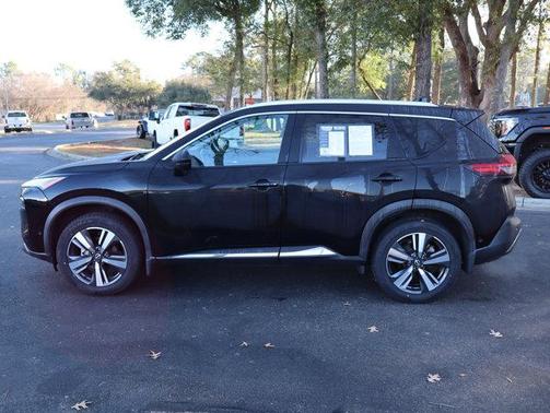 2022 Nissan Rogue SL