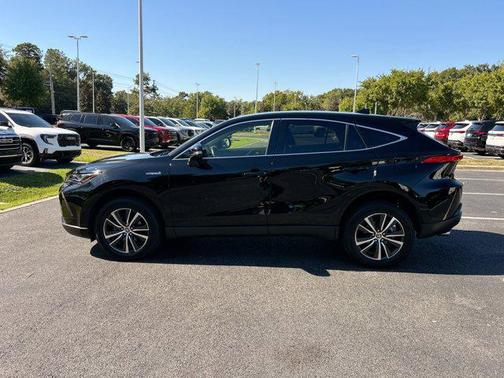 2021 Toyota Venza LE