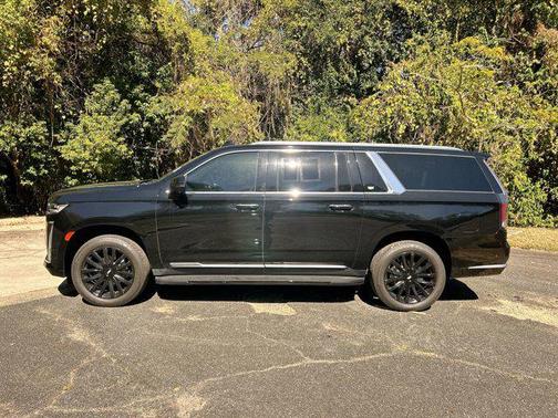 2024 Cadillac Escalade ESV Premium Luxury