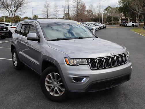 2021 Jeep Grand Cherokee Laredo