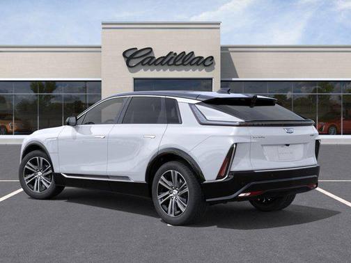 Vibrant White Tricoat 2026 Cadillac LYRIQ Luxury