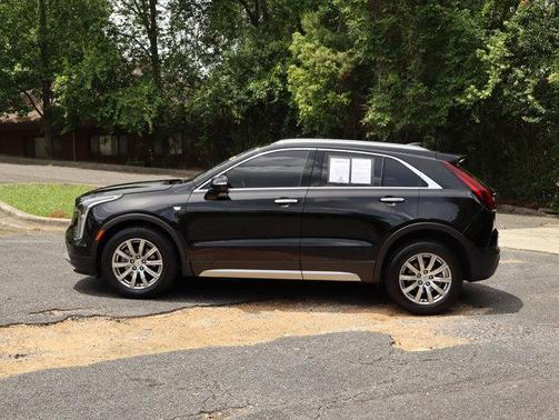 Stellar Black Metallic 2023 Cadillac XT4 Premium Luxury