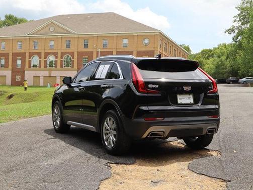 Stellar Black Metallic 2023 Cadillac XT4 Premium Luxury