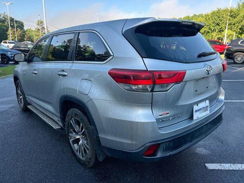 2018 Toyota Highlander LE I4