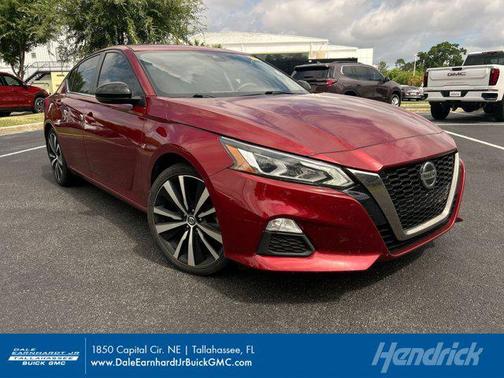 2020 Nissan Altima SR FWD