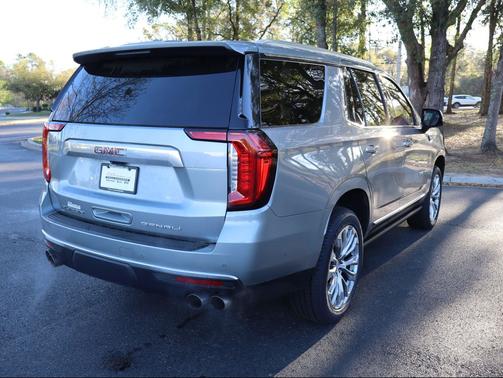 Sterling Metallic 2024 GMC Yukon Denali