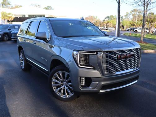 Sterling Metallic 2024 GMC Yukon Denali