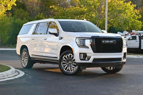 2023 GMC Yukon XL Denali Ultimate