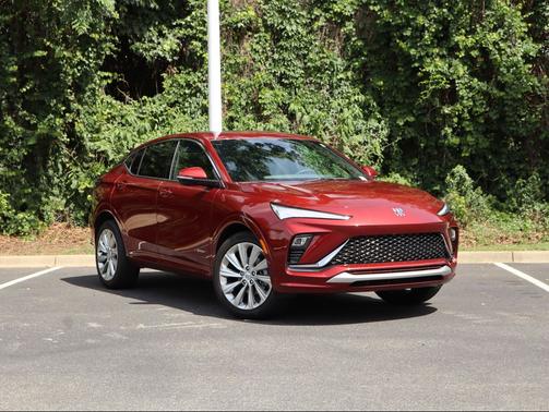 Cinnabar Metallic 2024 Buick Envista Avenir FWD