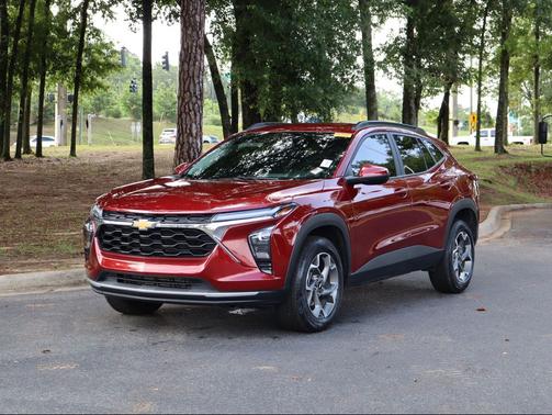 Crimson Metallic 2025 Chevrolet Trax LT