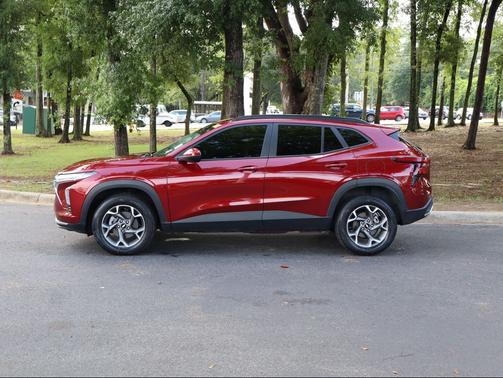 Crimson Metallic 2025 Chevrolet Trax LT