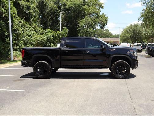Onyx Black 2026 GMC Sierra 1500 AT4