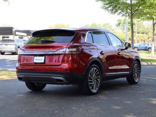 2019 Lincoln Nautilus Reserve