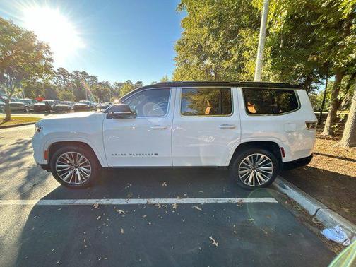 2024 Jeep Grand Wagoneer Series III 4x4