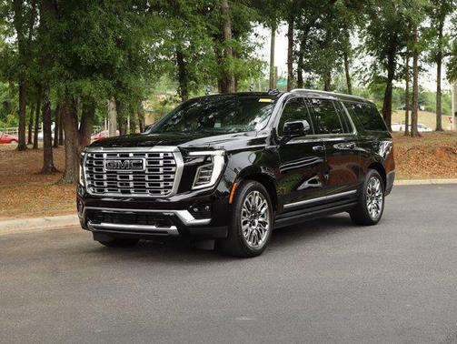 Onyx Black 2025 GMC Yukon XL Denali