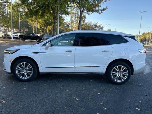 2022 Buick Enclave FWD Premium