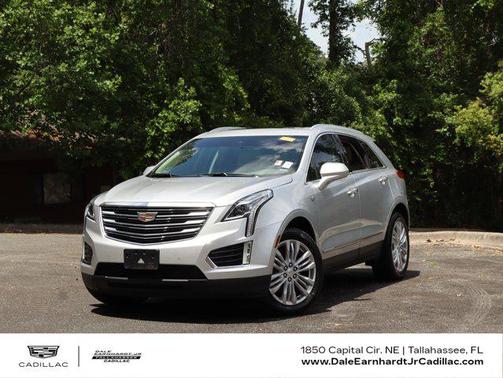 Radiant Silver Metallic 2019 Cadillac XT5 Premium Luxury