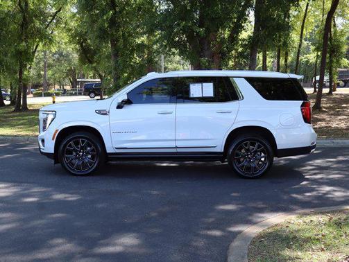 White Frost Tricoat 2025 GMC Yukon Denali