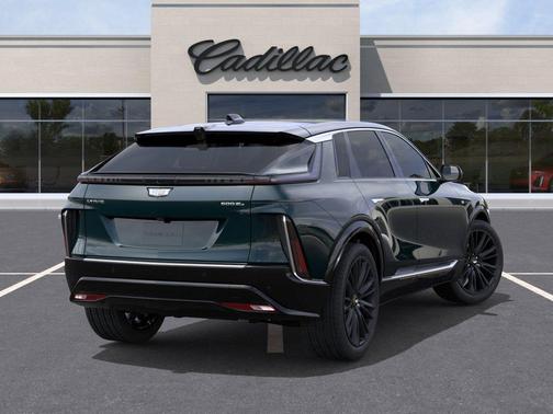 Emerald Lake Metallic 2026 Cadillac LYRIQ Signature Luxury