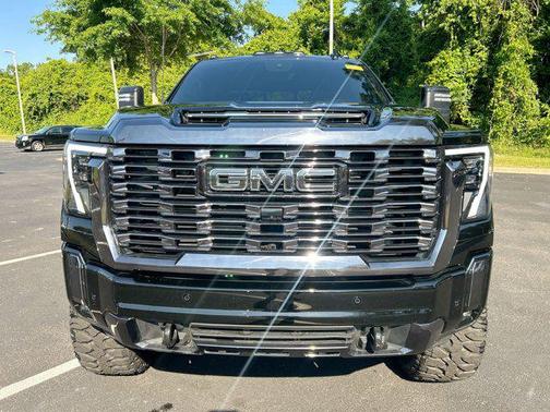 Onyx Black 2024 GMC Sierra 2500 Denali Ultimate