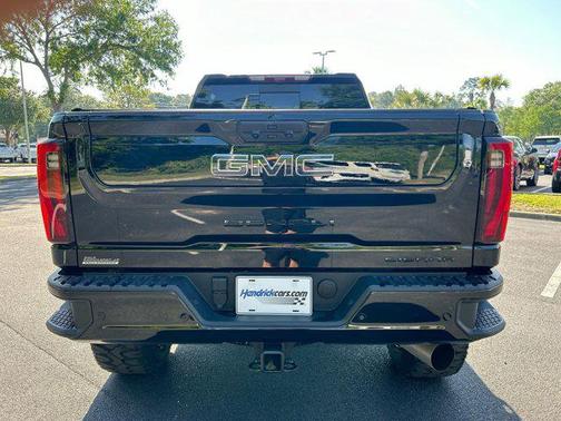 Onyx Black 2024 GMC Sierra 2500 Denali Ultimate