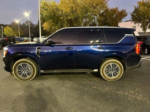 2025 Nissan Armada Platinum 2WD