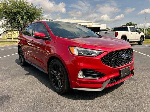 2021 Ford Edge ST